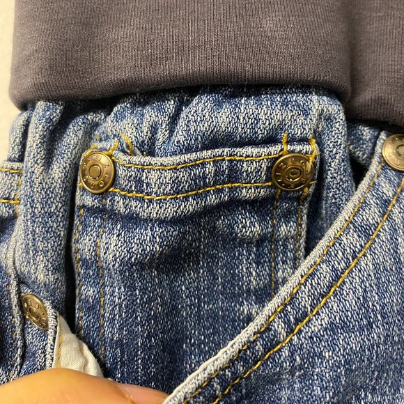 Liz Lange maternity jeans, size 16 - Picture 3 of 8